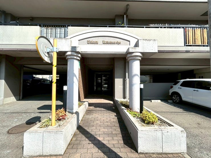 花壇もきれいに整備されています♪