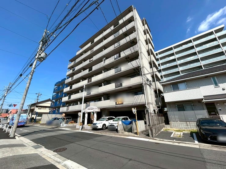 【外観】
リフォーム済みマンション♪
(令和7年4月完了)