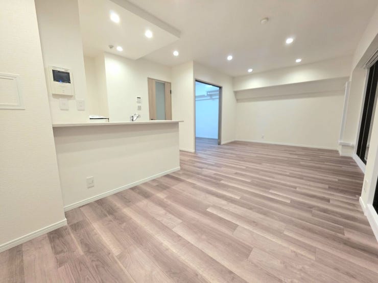 開放感たっぷり!16.5帖の広々空間でくつろぎ時間を♪