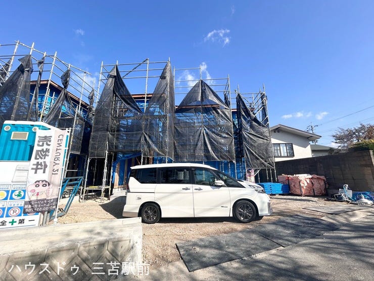 【外観】
《外観パース》
2026年1月に建物完成予定です☆