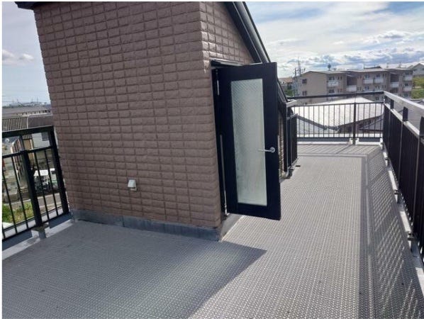 屋上バルコニー