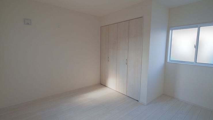 子供部屋に最適な6帖の洋室♪