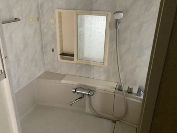 日々のバスタイムを快適にする、使いやすさに配慮した浴室設備です。