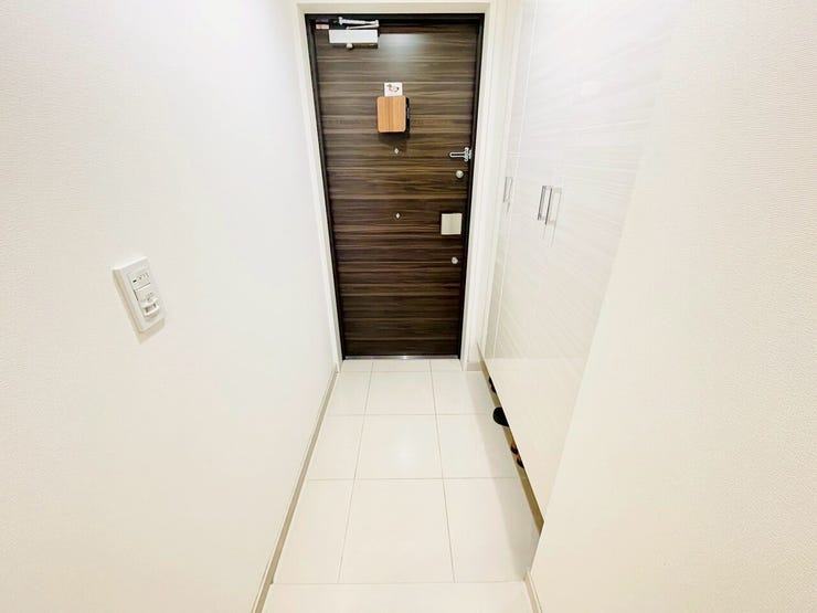 大容量の玄関収納で、散らかりがちな玄関もスッキリ片付きます!