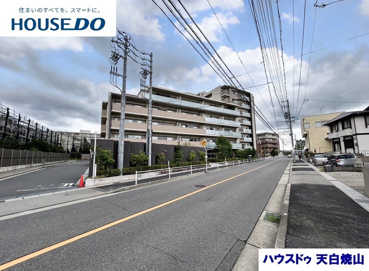 【外観】
◆地下鉄桜通線「野並」駅 徒歩11分
◆ペット飼育可(規約制限あり)