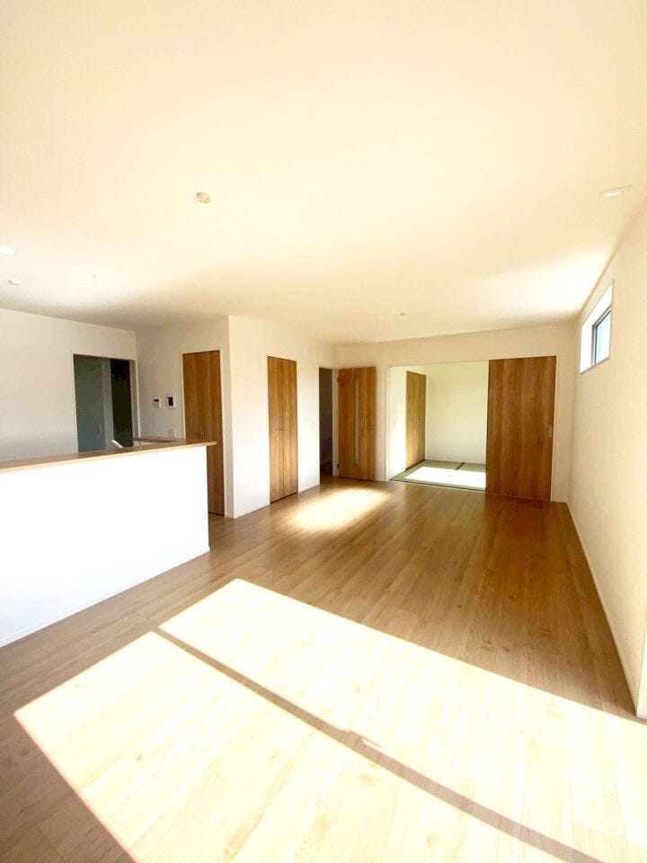 【駐車場3台以上】モニター付きインターホン♪ウォークインクローゼット2ヶ所♪LDK18帖以上♪