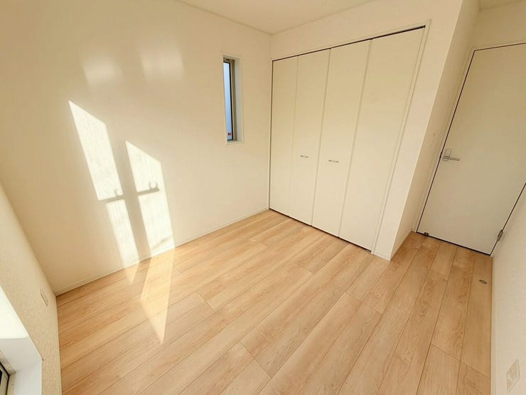 【2階7.5帖】洋室