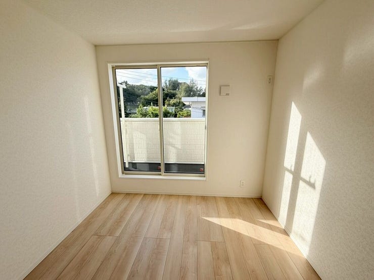 陽当たり良好☆【2階5.0帖】洋室