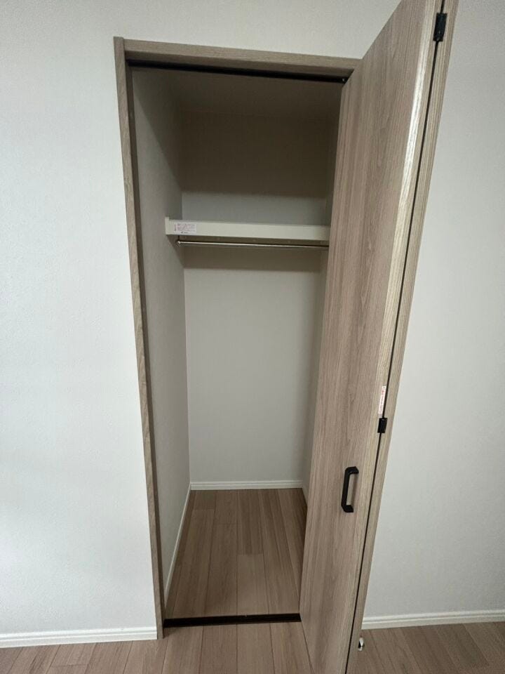 洋室約5帖 収納付き