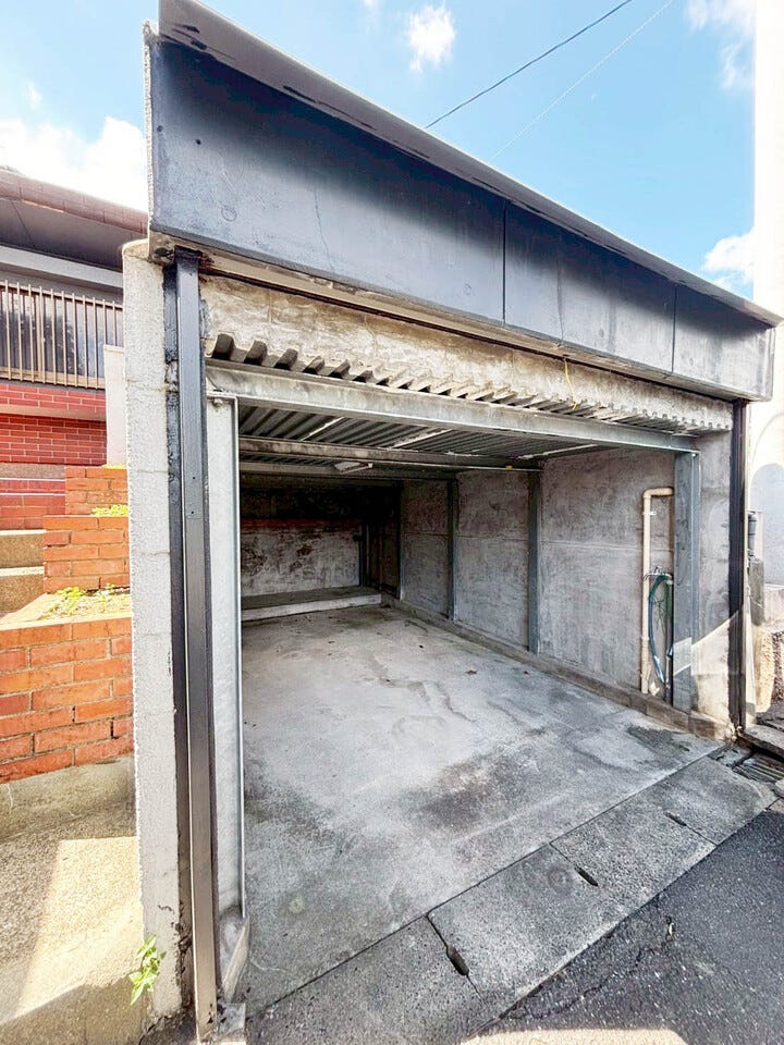 【LDK15帖以上】全居室6帖以上♪浴室に窓♪小学校まで徒歩約5分♪日当たり良好♪