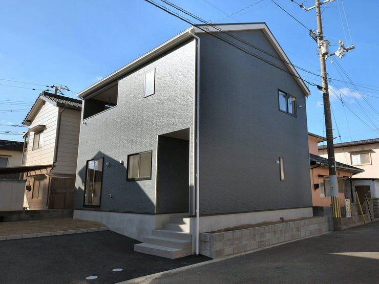 【外観写真】
外観を北西側より撮影 2025.09.14