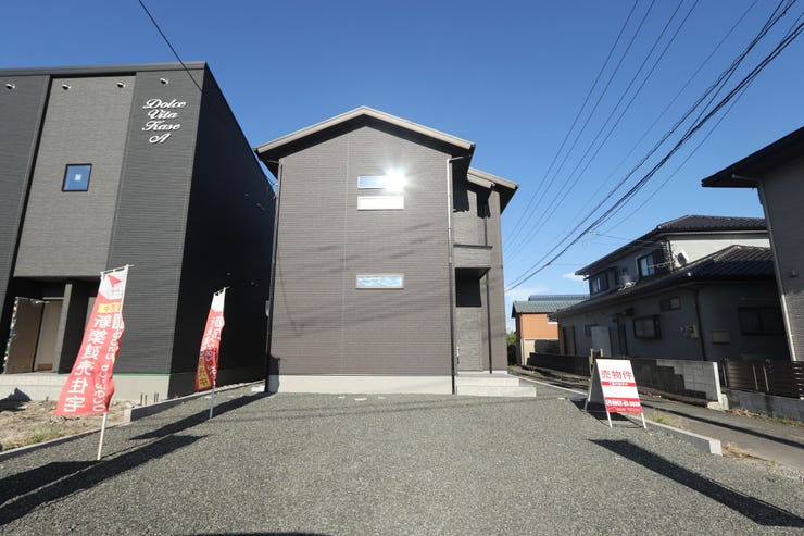 【外観】
【佐賀市嘉瀬町中原】