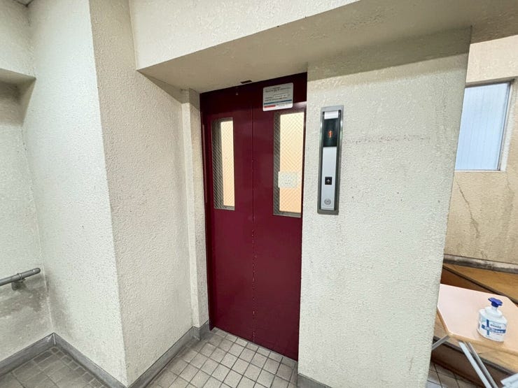 エレベーター付きで
お買い物で重い荷物があってもOK!