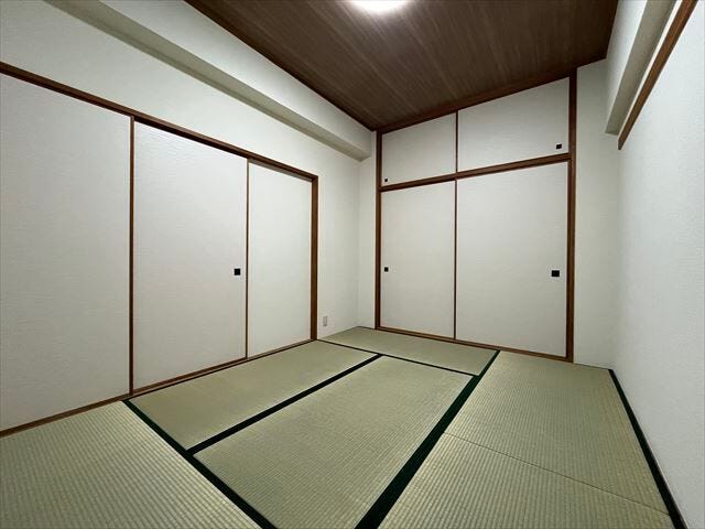 LDKに隣接した6帖の和室です。お子様のお昼寝にも重宝しそうですね。(2025年9月18日 撮影)