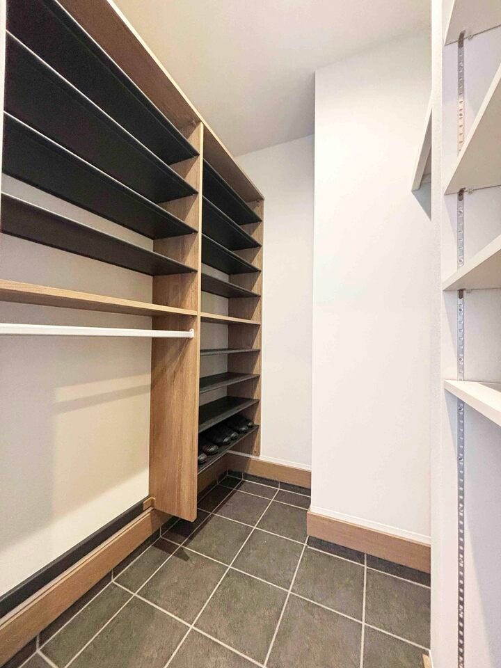 シューズインクローク