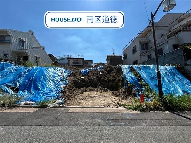 全2区画の全体写真です。B区画は、写真左側にあたります。
建築条件が無い土地ですのでお好きなハウスメーカーで建築可能です!
(2025年9月16日撮影)