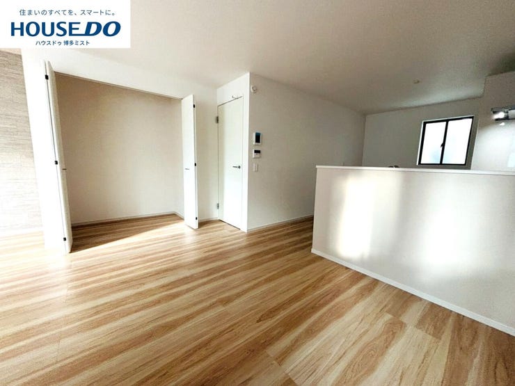 駐車スペースは2台分。