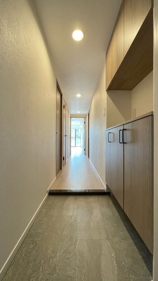 広々とした玄関ホールは来訪者の印象グッド!ゆとりのある空間は心も豊かにしてくれます♪