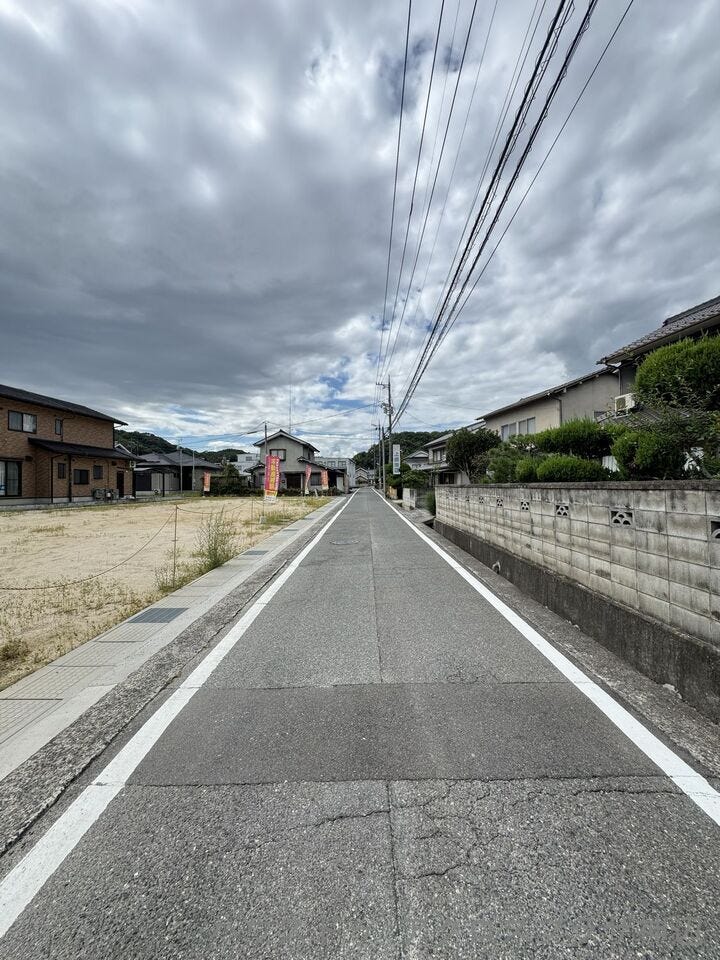 【北側公道】
幅員約4.0m