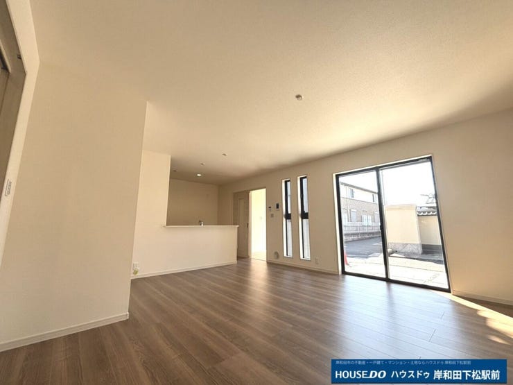 明るく風通しも良く、気持ちの良い空間です。のびのびと暮らすリビングは家族の笑顔が溢れますね?