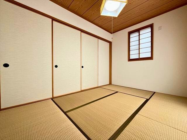 リビング横の6帖和室は子供たちの遊び場やお昼寝場所など色々使い勝手が良さそうです
(2026年2月5日 撮影)