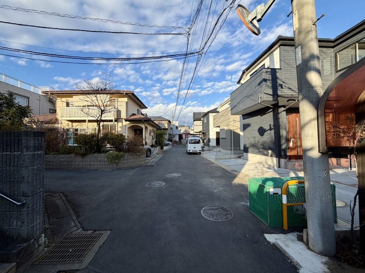 一戸建ての多いエリア。静かで落ち着いた雰囲気