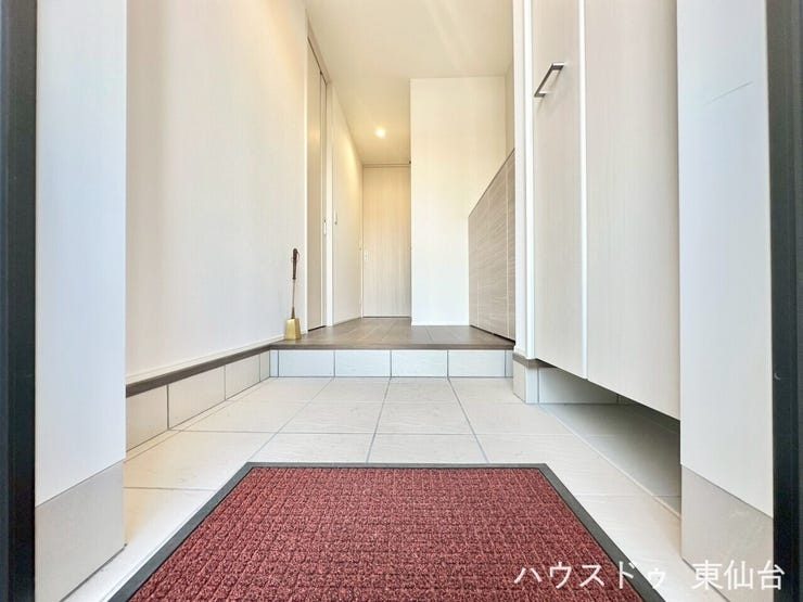 おもてなしの玄関は土間収納もあり、いつでもすっきりした玄関を保つお手伝いをしてくれます♪