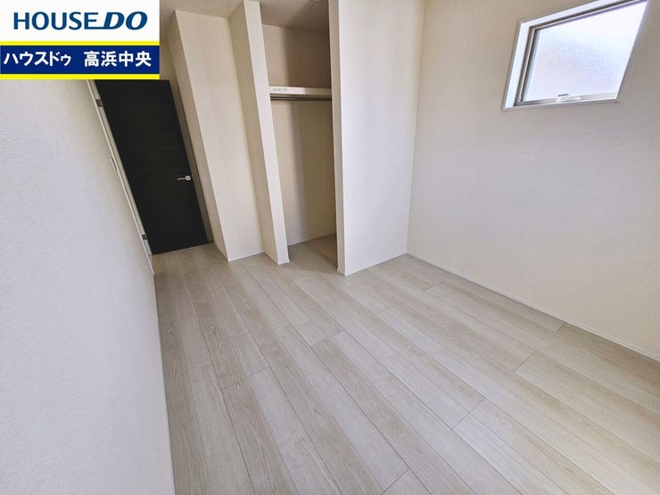 プライベート空間を自分好みに作るのも楽しみのひとつ☆
趣味に合わせて使って頂けるようシンプルに仕上げてあります。