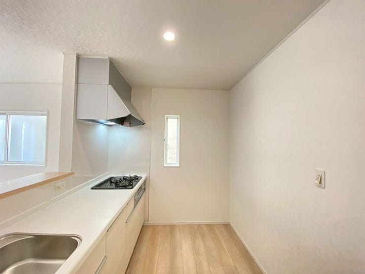 交通量が少なく、駐車も安心して可能です!