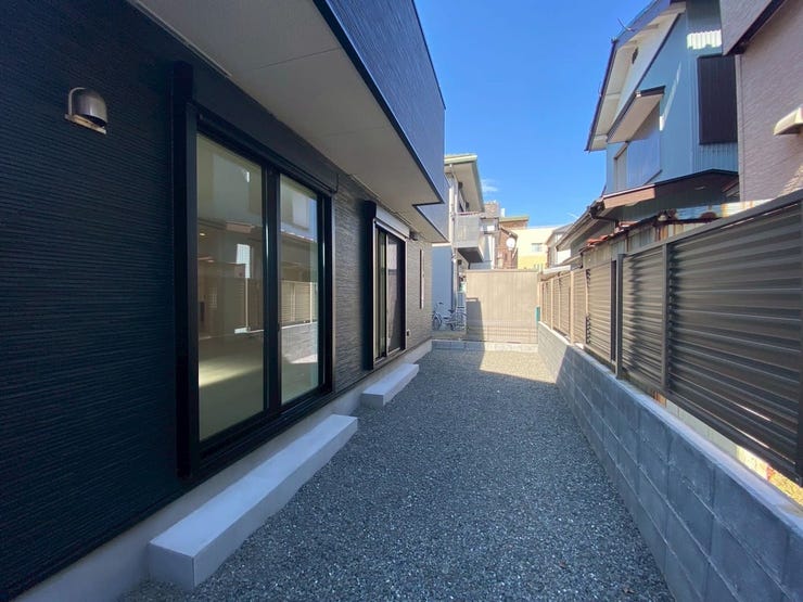 お庭でプール、BBQはもちろん!
家庭菜園を楽しむことができます♪
趣味の幅が広がります♪