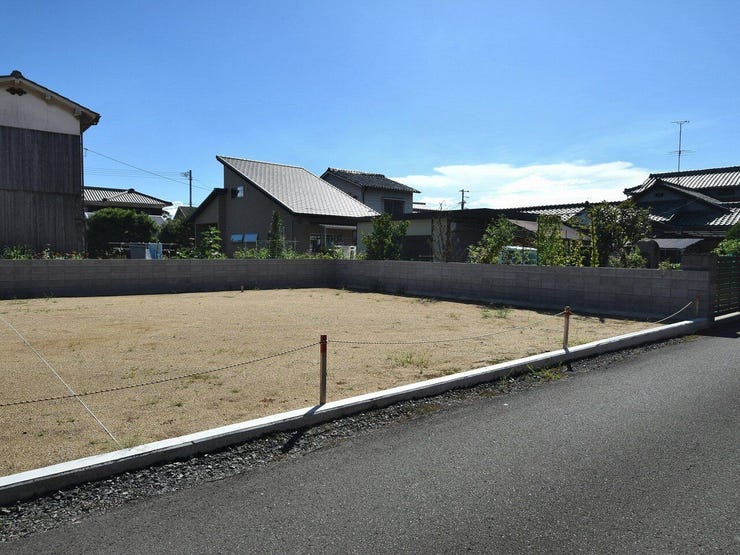 外観を北東側より撮影