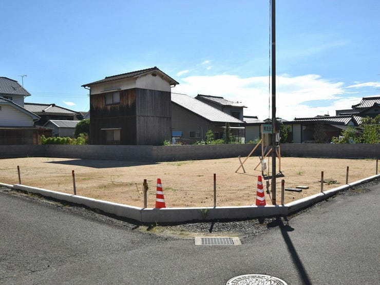 外観を北東側より撮影