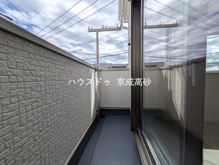 晴れた日には洗濯物が良く乾きます。風通しも良好です。