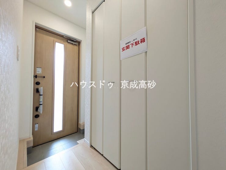 お家に出会う人々を出迎える玄関だからこそ、広々清潔感あふれる空間にしたいですね!