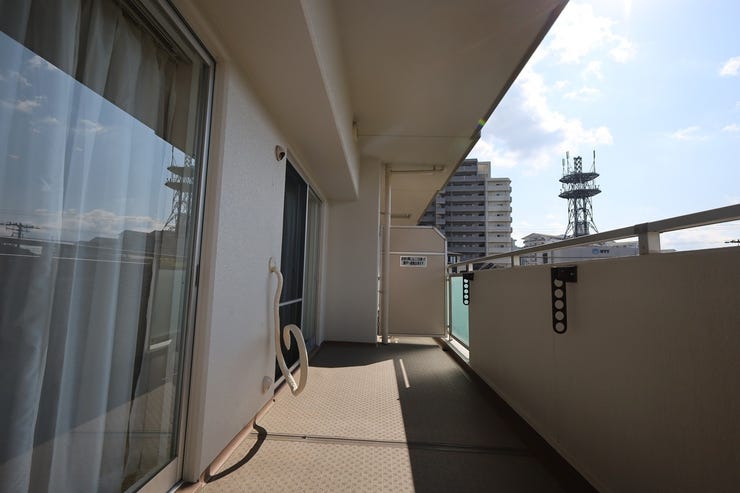 洗濯物もよく乾き、ちょっとしたカフェタイムにもぴったりです。