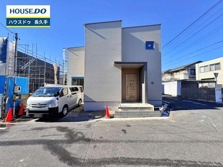 お住まい購入に向けての『質問』・『疑問』。具体的に何を準備をして進めたらいいのか?些細な事でも何でも質問して下さい。安心してお住まいが購入出来るようサポート致します!