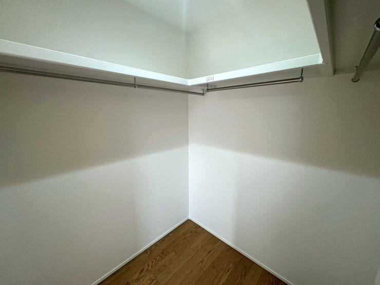 WIC 【収納力】服も、思い出も、まるごと収まる