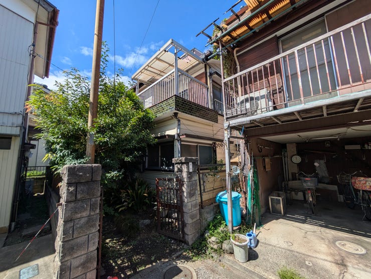 【外観】
建築条件なしの売地!お好みのハウスメーカーで自由に設計可能です!
スーパー・コンビニが徒歩圏内
都会の喧騒を離れた閑静なエリア