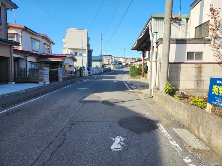 現地(2025年9月)撮影
◎建築条件無し◎
詳細は、ハウスドゥ 八戸田向までお気軽にお問い合わせくださいませ♪