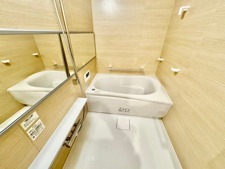 浴室乾燥機付き!天気の悪い日もお洗濯の心配なし.花粉や黄砂の時期でも外に干さなくてもよい!