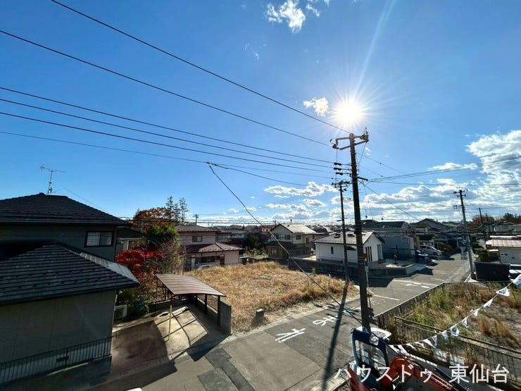 眺望は目の前に大きな建物がなので開放的です!