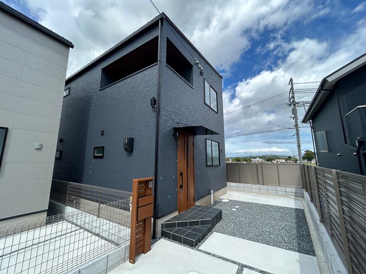 2025年9月完成済☆
ピカピカなお家で新生活を始めませんか?