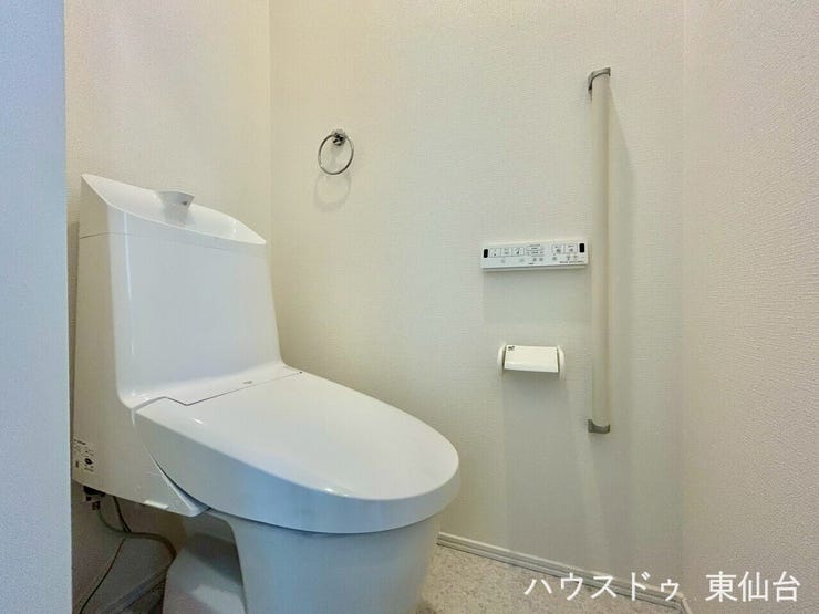 シンプルイズザベストトイレ♪