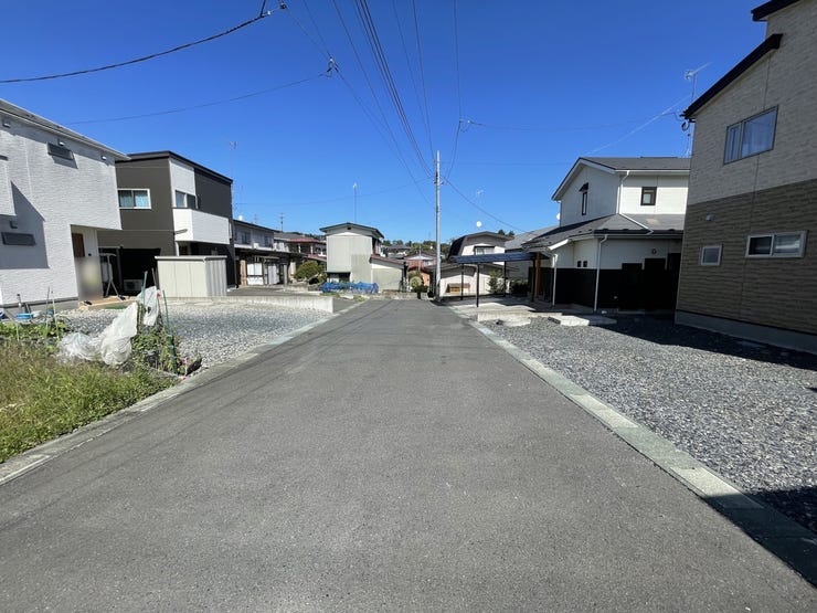 現地(2025年9月)撮影
◎建築条件無し◎
詳細は、ハウスドゥ 八戸市庁前までお気軽にお問い合わせくださいませ♪