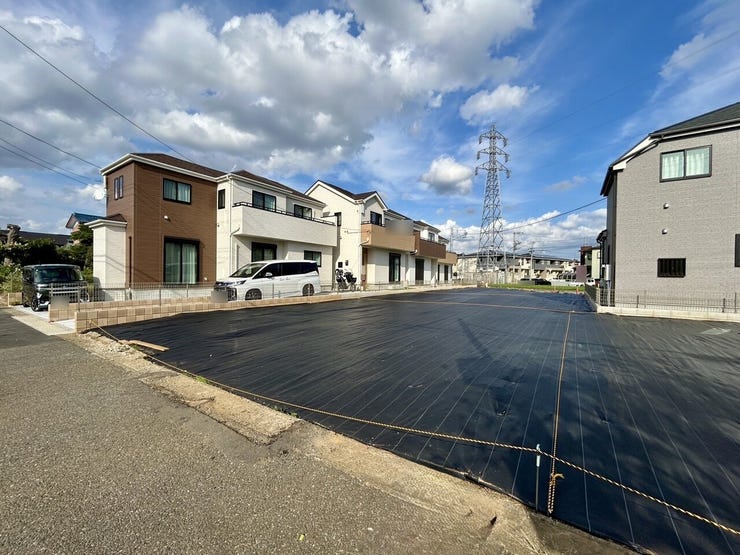 分譲地であり、同じような時期に暮らし始めるため、顔見知りも出来やすくて何かと安心です!