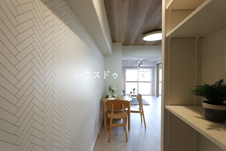 便利な可動棚ございます