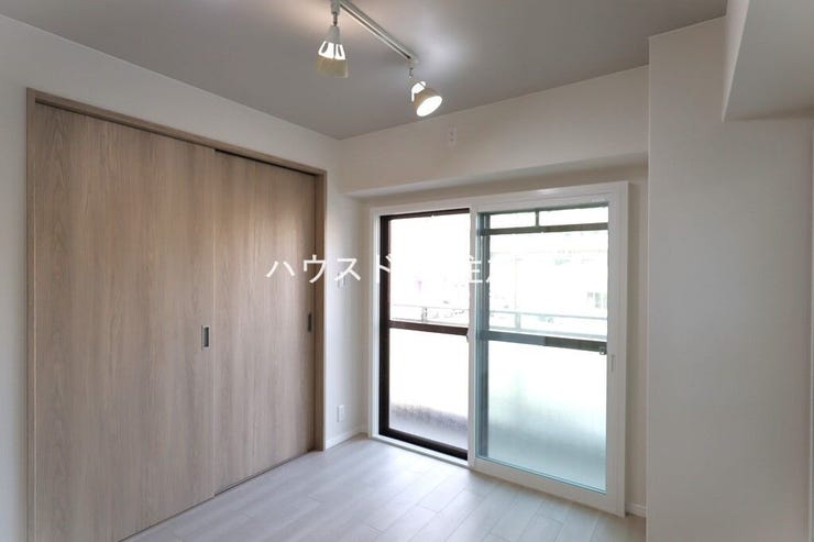 十分な広さが確保されております。主寝室やお子様のお部屋としてもおすすめ