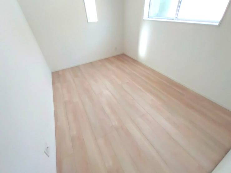 ★2階洋室 6.5帖