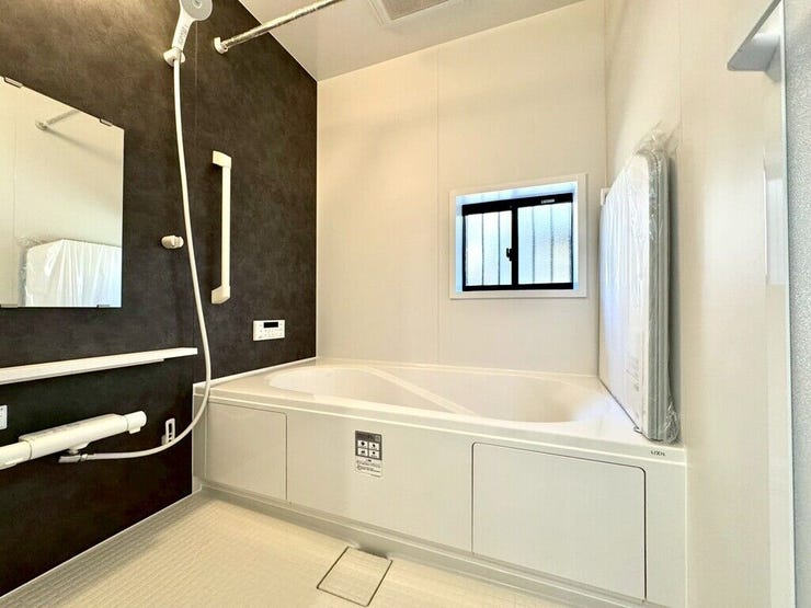 【Bathroom】リラックスできる空間で、一日の疲れを癒し、心身共にリフレッシュできます。