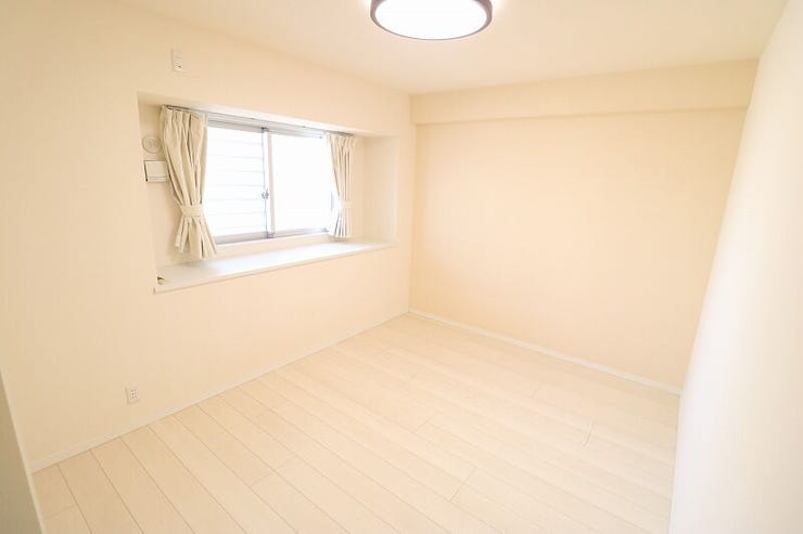 広々洋室!お部屋には十分なスペース